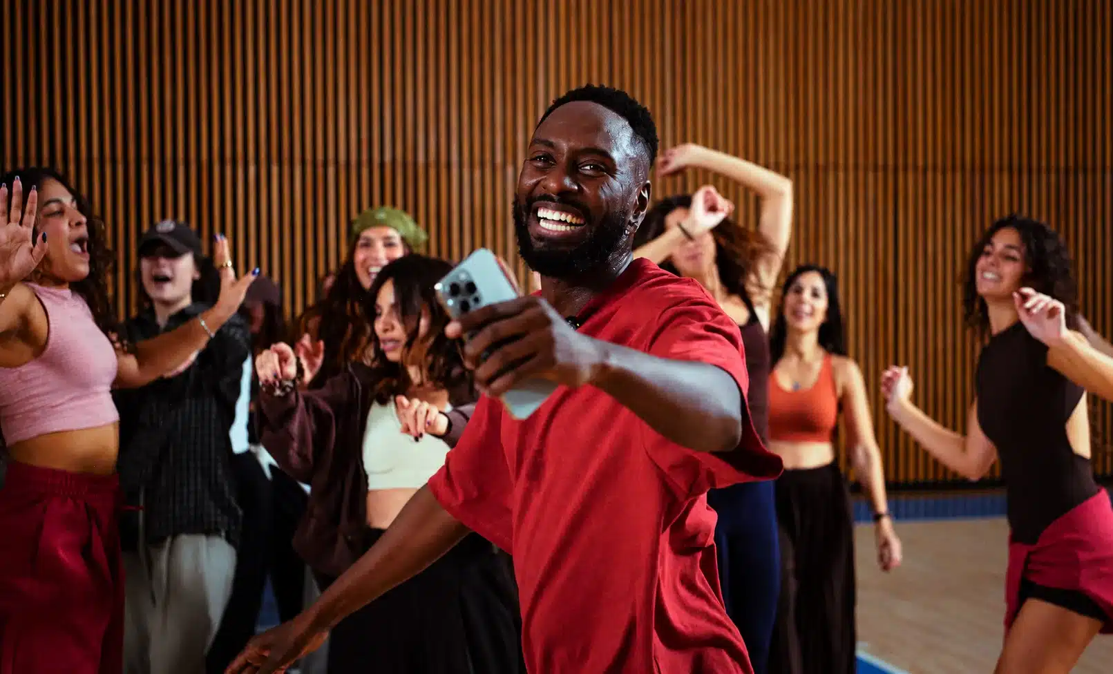 Ralph Beaubrun pendant un cours de danse